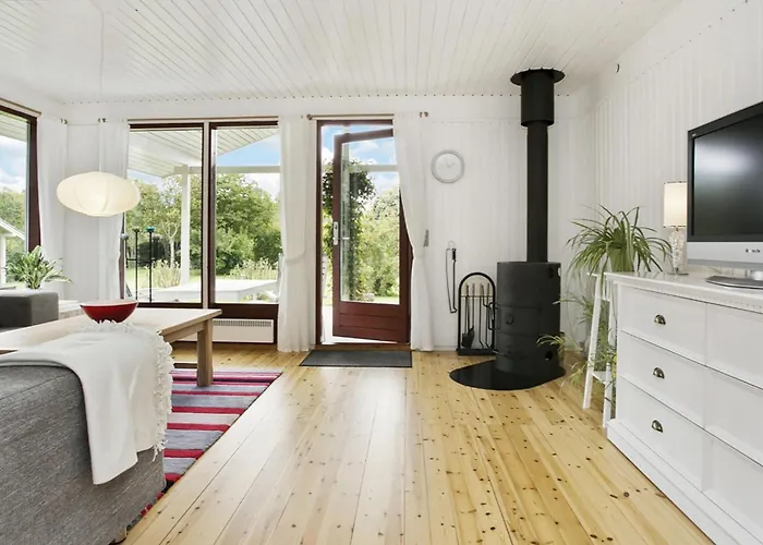 別荘 Four-bedroom In *